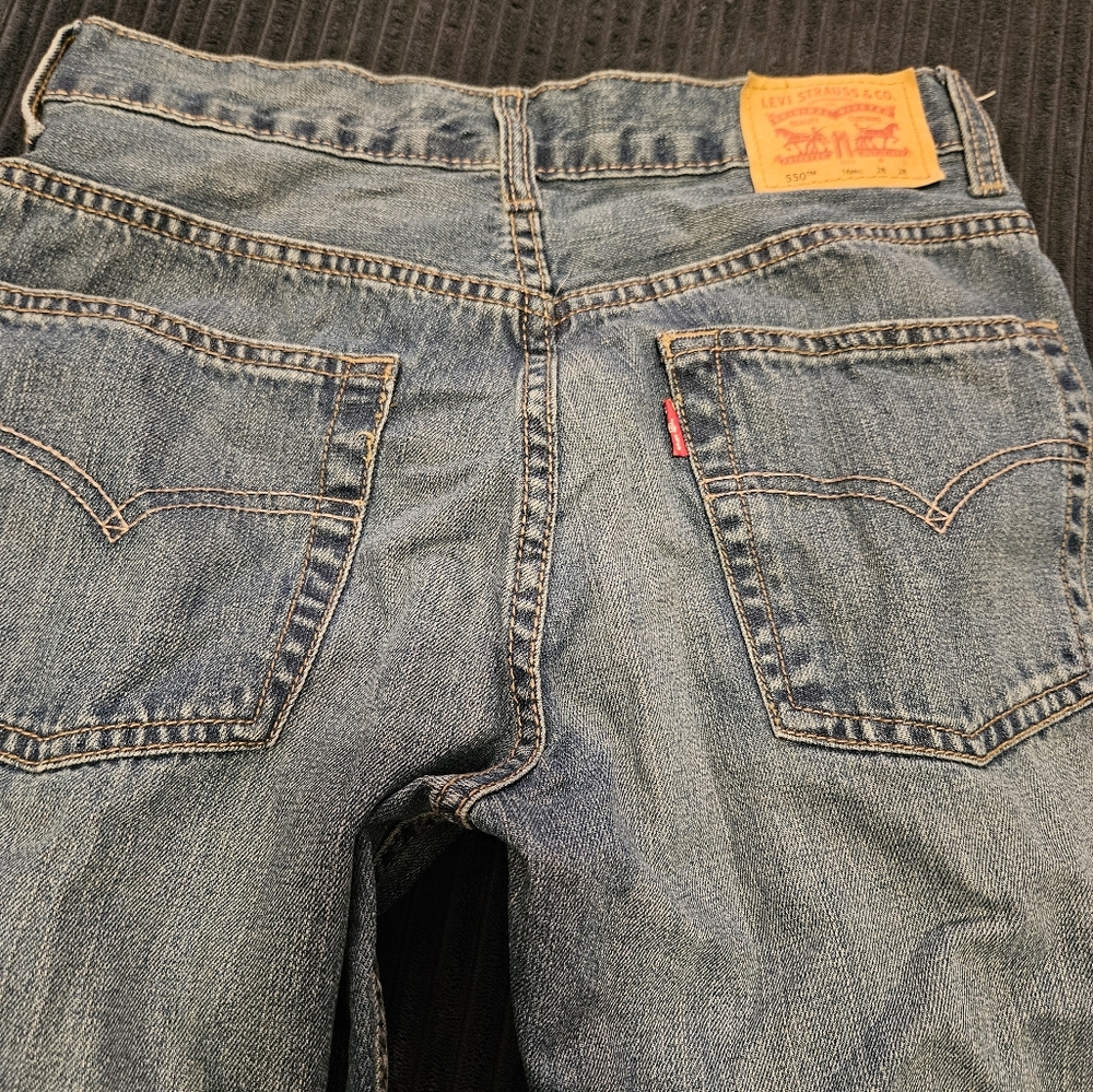 Levi's 550 relaxed jeans